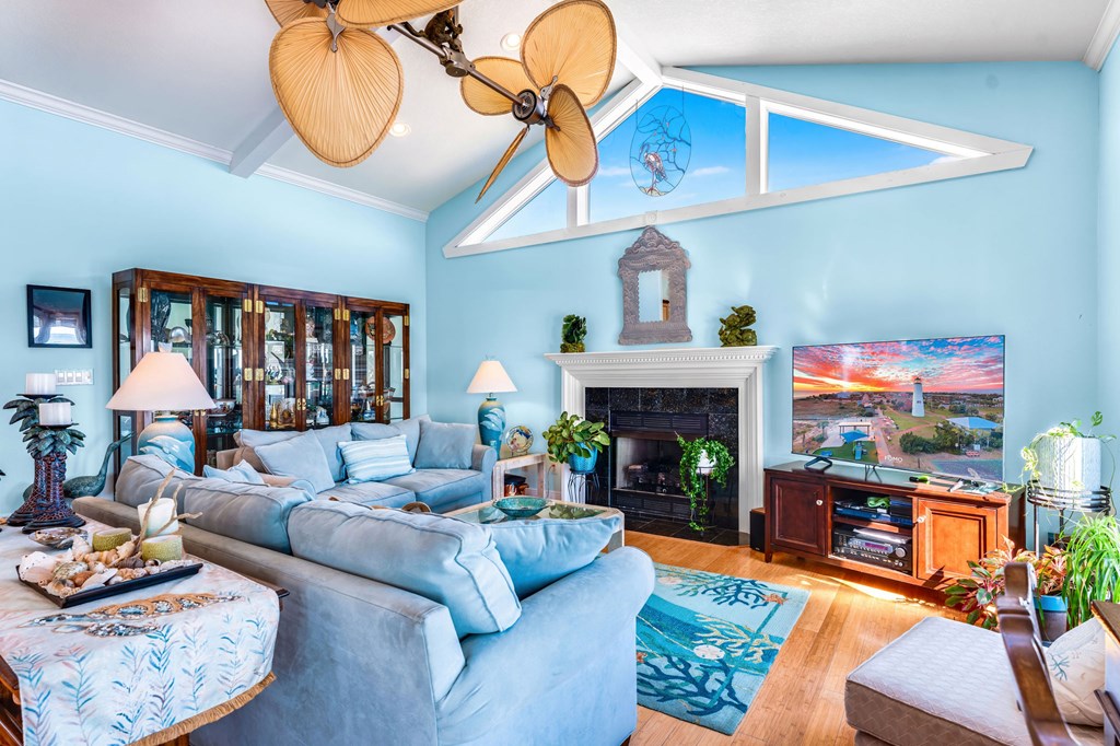 St. George Island, Florida, 32328, United States, 3 Bedrooms Bedrooms, ,2 BathroomsBathrooms,Residential,Active,2012639