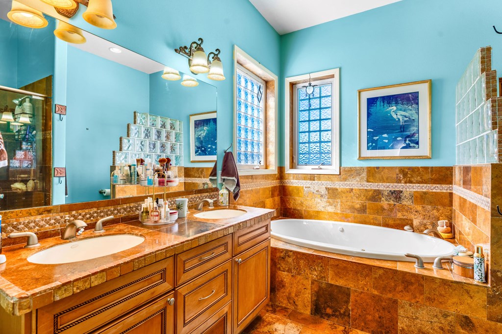 St. George Island, Florida, 32328, United States, 3 Bedrooms Bedrooms, ,2 BathroomsBathrooms,Residential,Active,2012639