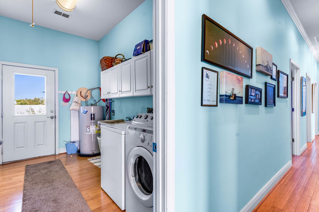 St. George Island, Florida, 32328, United States, 3 Bedrooms Bedrooms, ,2 BathroomsBathrooms,Residential,Active,2012639