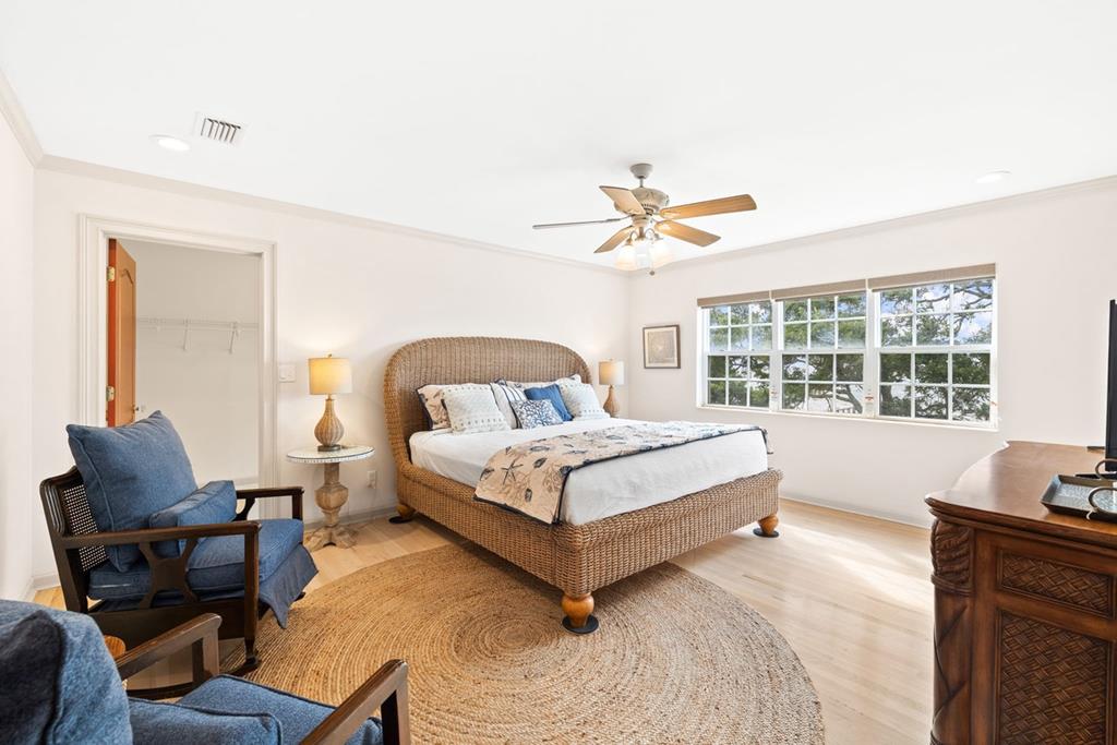 St. George Island, Florida, 32328, United States, 5 Bedrooms Bedrooms, ,5 BathroomsBathrooms,Residential,Active,2013133