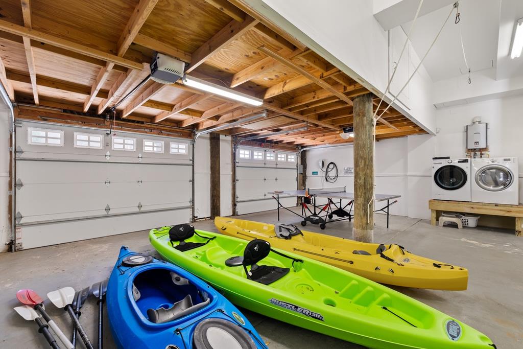 St. George Island, Florida, 32328, United States, 5 Bedrooms Bedrooms, ,5 BathroomsBathrooms,Residential,Active,2013133