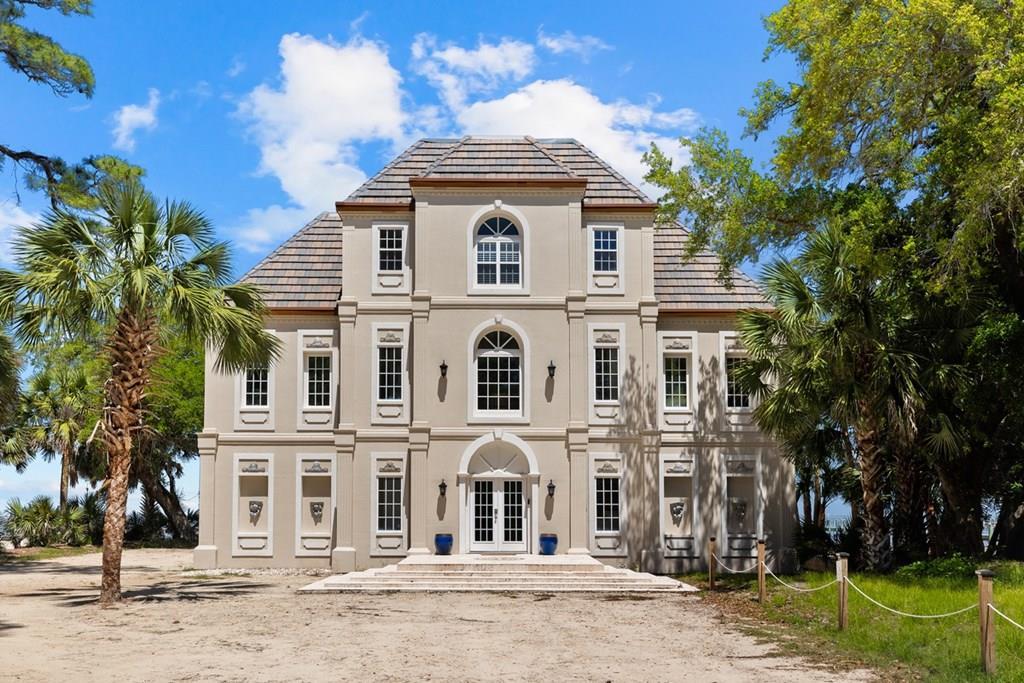 St. George Island, Florida, 32328, United States, 5 Bedrooms Bedrooms, ,5 BathroomsBathrooms,Residential,Active,2013133