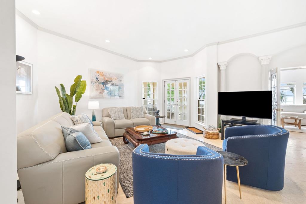 St. George Island, Florida, 32328, United States, 5 Bedrooms Bedrooms, ,5 BathroomsBathrooms,Residential,Active,2013133