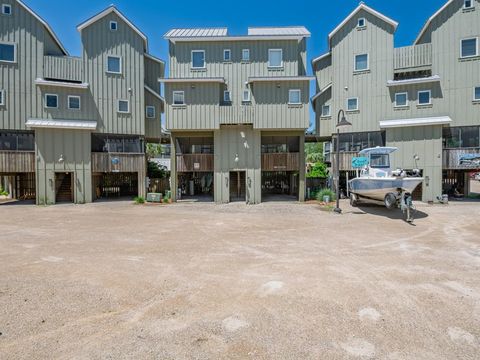 Photo of 369 Pirates Landing Dr, Carrabelle, FL 32322 (MLS # 328263)