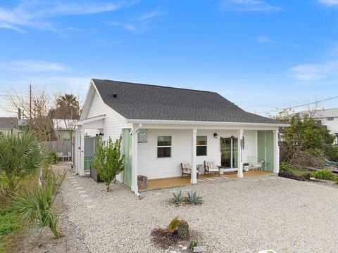 Photo of 609 Florida Ave, Mexico Beach, FL 32456 (MLS # 324949)