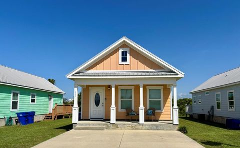 Photo of 111 Ocean View Dr, Mexico Beach, FL 32456 (MLS # 329028)