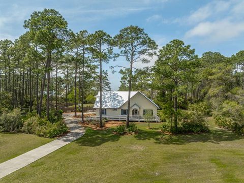 Photo of 301 Sweet Bay Cir, Eastpoint, FL 32328 (MLS # 326335)