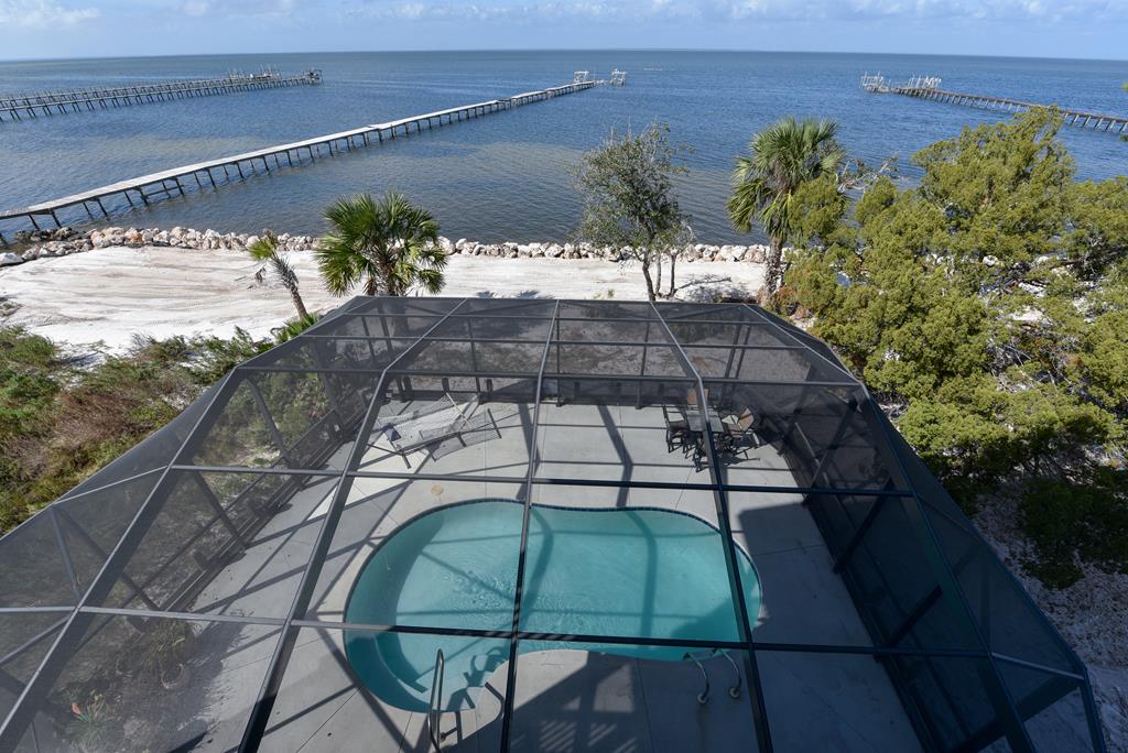 St. George Island, Florida, 32328, United States, 5 Bedrooms Bedrooms, ,6 BathroomsBathrooms,Residential,Active,2013136