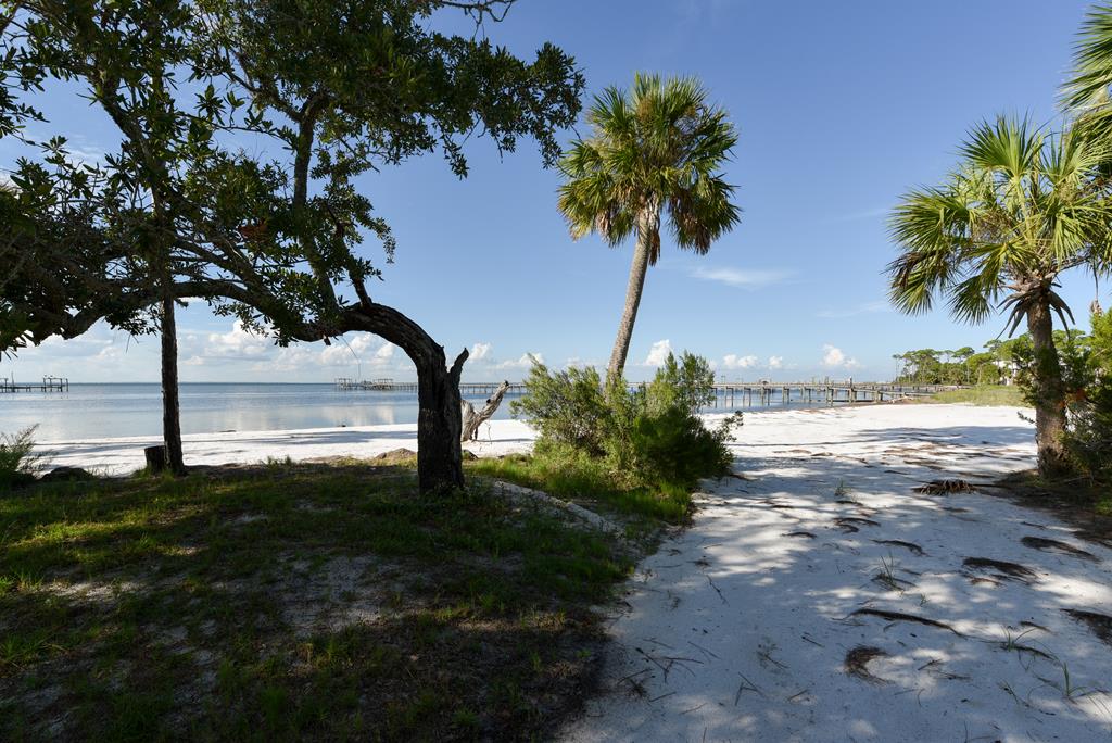 St. George Island, Florida, 32328, United States, 5 Bedrooms Bedrooms, ,6 BathroomsBathrooms,Residential,Active,2013136