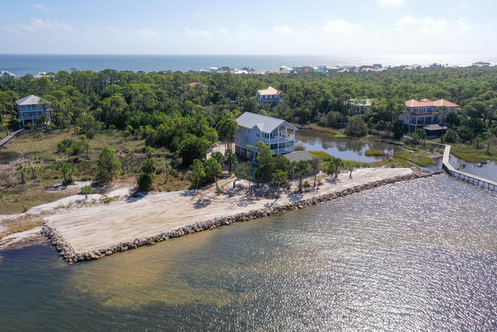 St. George Island, Florida, 32328, United States, 5 Bedrooms Bedrooms, ,6 BathroomsBathrooms,Residential,Active,2013136
