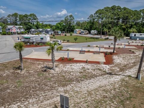 Photo of 110 Haven Ct, Carrabelle, FL 32322 (MLS # 324722)