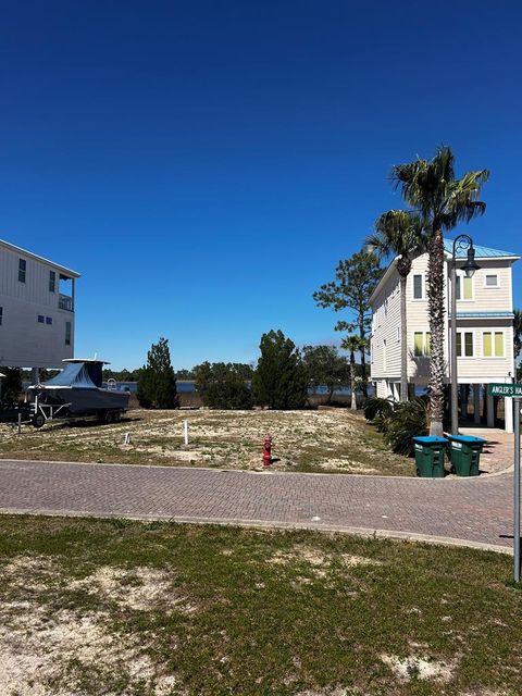 Photo of 105 Anglers Harbor Ct, Carrabelle, FL 32322 (MLS # 323764)
