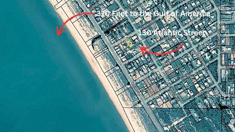 Photo of 130 Atlantic St, Port Saint Joe, FL 32456 (MLS # 322122)