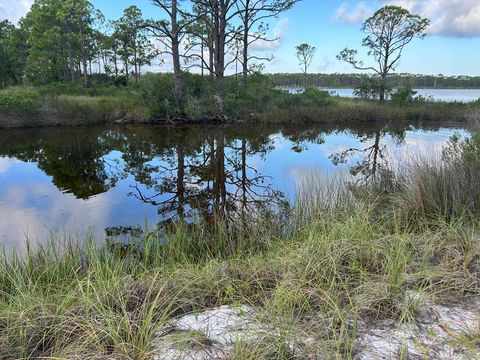Photo of 116 Anglers Rd, Carrabelle, FL 32322 (MLS # 323969)