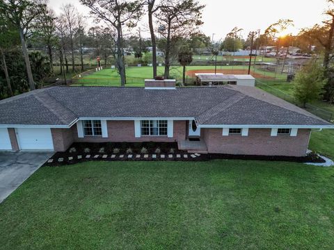 Photo of 1004 Marvin Ave, Port Saint Joe, FL 32456 (MLS # 324370)