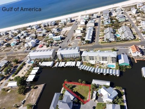 Photo of 106 N 38th St, Mexico Beach, FL 32456 (MLS # 324412)