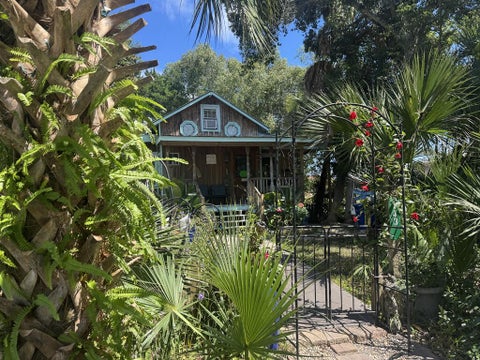 Photo of 143 4th St, Apalachicola, FL 32320 (MLS # 329646)