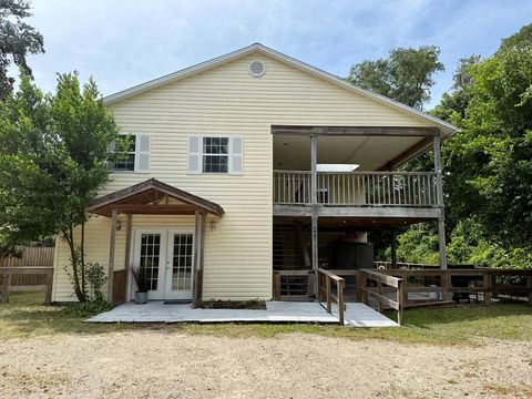 Photo of 405 Tallahassee St #2, Carrabelle, FL 32322 (MLS # 324141)