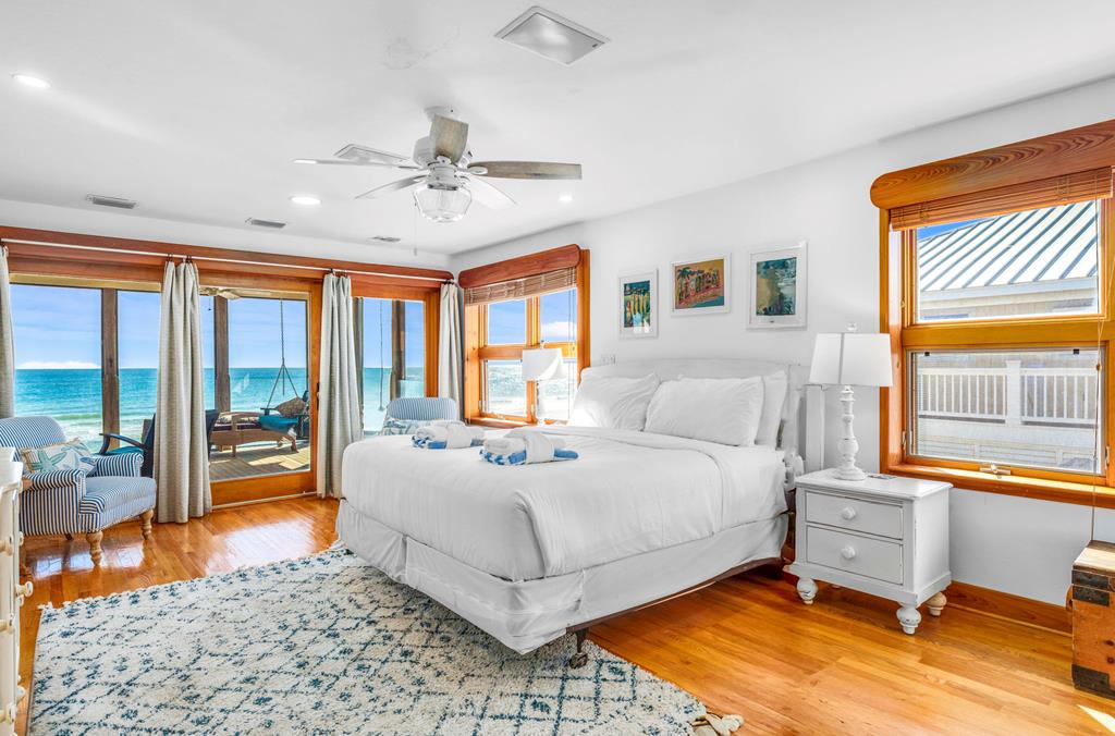 St. George Island, Florida, 32328, United States, 5 Bedrooms Bedrooms, ,5 BathroomsBathrooms,Residential,Active,2012440