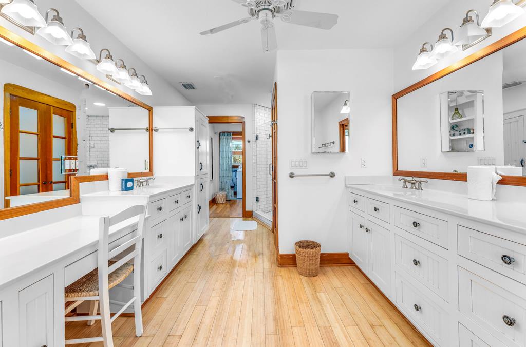 St. George Island, Florida, 32328, United States, 5 Bedrooms Bedrooms, ,5 BathroomsBathrooms,Residential,Active,2012440