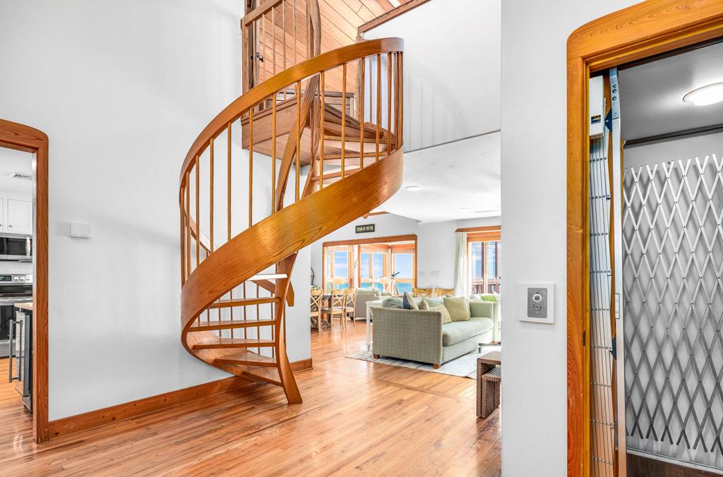 St. George Island, Florida, 32328, United States, 5 Bedrooms Bedrooms, ,5 BathroomsBathrooms,Residential,Active,2012440