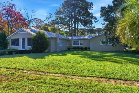 Photo of 290 Hwy 98, Eastpoint, FL 32328 (MLS # 324758)