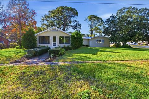 Photo of 290 Hwy 98 E, Eastpoint, FL 32328 (MLS # 324757)