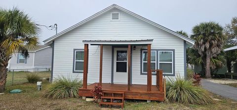 Photo of 173 Bonita St, Port Saint Joe, FL 32456 (MLS # 324933)