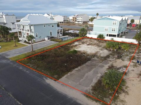 Photo of 102 S 36th St, Mexico Beach, FL 32456 (MLS # 324736)
