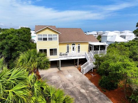 Photo of 160 Florida Ave, Port Saint Joe, FL 32456 (MLS # 328307)