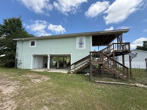 Photo of 2847 SE Adams St, Kinard, FL 32449 (MLS # 328292)