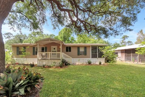 Photo of 7145 David Whitfield Rd, Wewahitchka, FL 32465 (MLS # 324813)