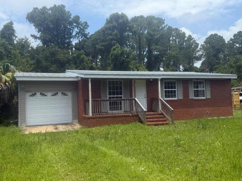 Photo of 18 Apalachee St, Apalachicola, FL 32320 (MLS # 328567)