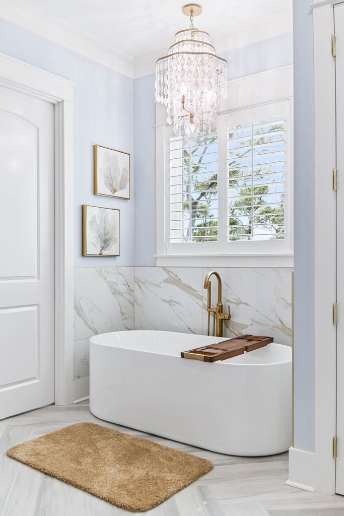 St. George Island, Florida, 32328, United States, 5 Bedrooms Bedrooms, ,6 BathroomsBathrooms,Residential,Active,1943705