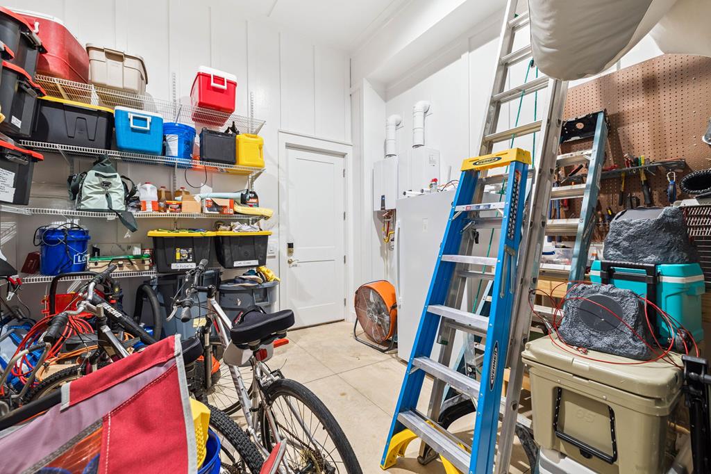 St. George Island, Florida, 32328, United States, 5 Bedrooms Bedrooms, ,6 BathroomsBathrooms,Residential,Active,1943705