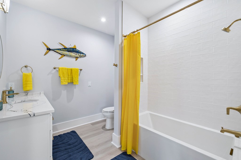 St. George Island, Florida, 32328, United States, 5 Bedrooms Bedrooms, ,6 BathroomsBathrooms,Residential,Active,1943705