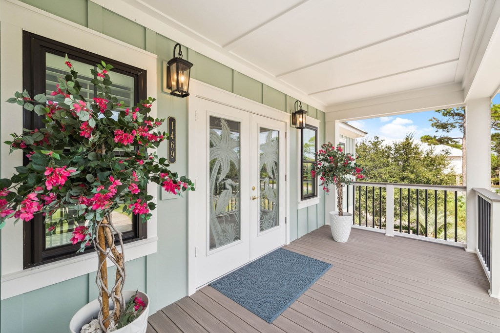 St. George Island, Florida, 32328, United States, 5 Bedrooms Bedrooms, ,6 BathroomsBathrooms,Residential,Active,1943705