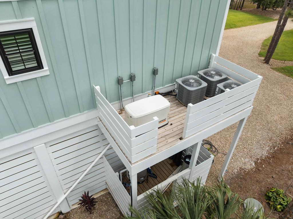 St. George Island, Florida, 32328, United States, 5 Bedrooms Bedrooms, ,6 BathroomsBathrooms,Residential,Active,1943705