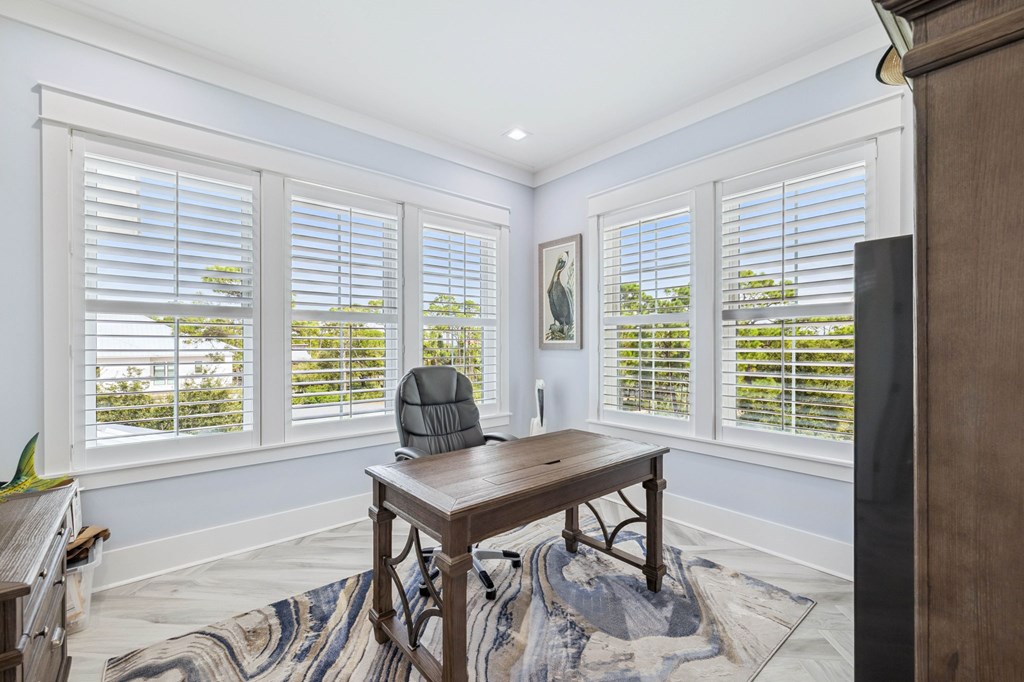 St. George Island, Florida, 32328, United States, 5 Bedrooms Bedrooms, ,6 BathroomsBathrooms,Residential,Active,1943705