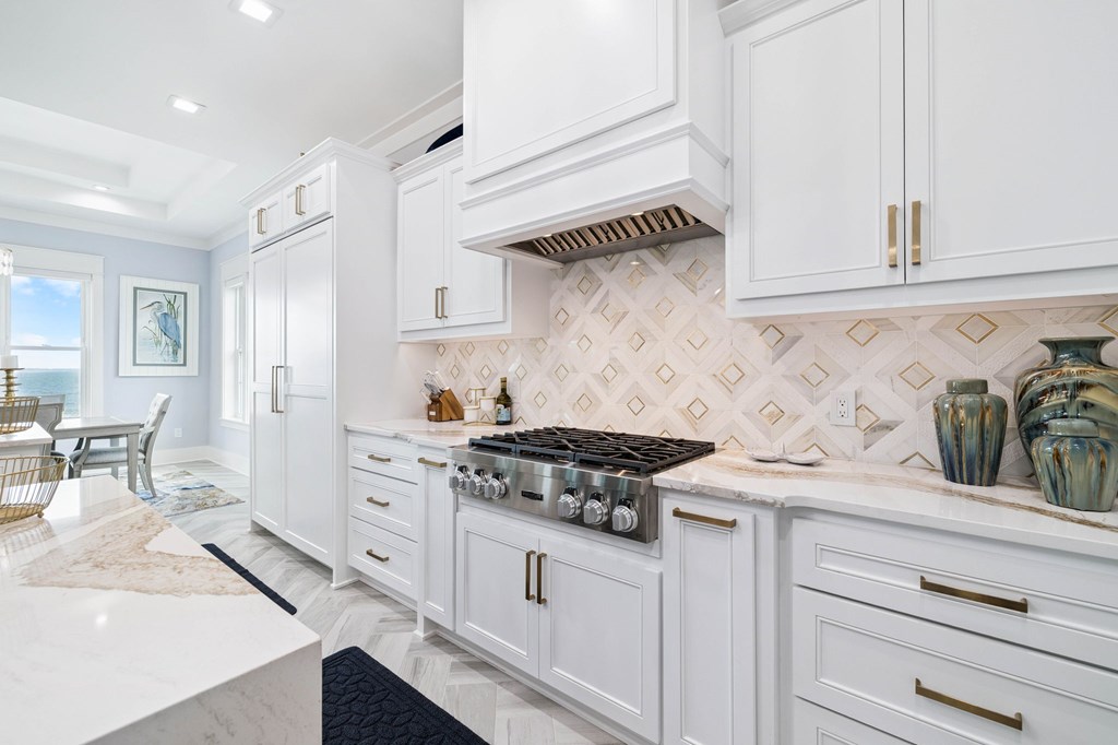 St. George Island, Florida, 32328, United States, 5 Bedrooms Bedrooms, ,6 BathroomsBathrooms,Residential,Active,1943705