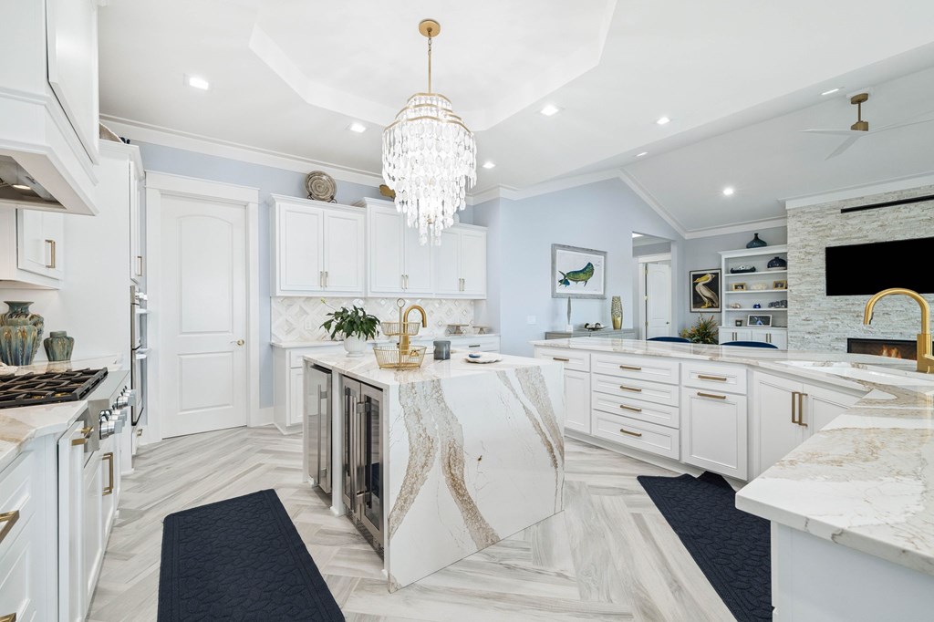 St. George Island, Florida, 32328, United States, 5 Bedrooms Bedrooms, ,6 BathroomsBathrooms,Residential,Active,1943705