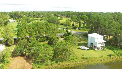 Photo of 2412 Hwy 98 E, Carrabelle, FL 32322 (MLS # 326377)