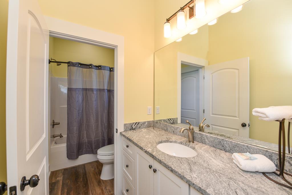 Eastpoint, Florida, 32328, United States, 4 Bedrooms Bedrooms, ,3 BathroomsBathrooms,Residential,Active,2013135