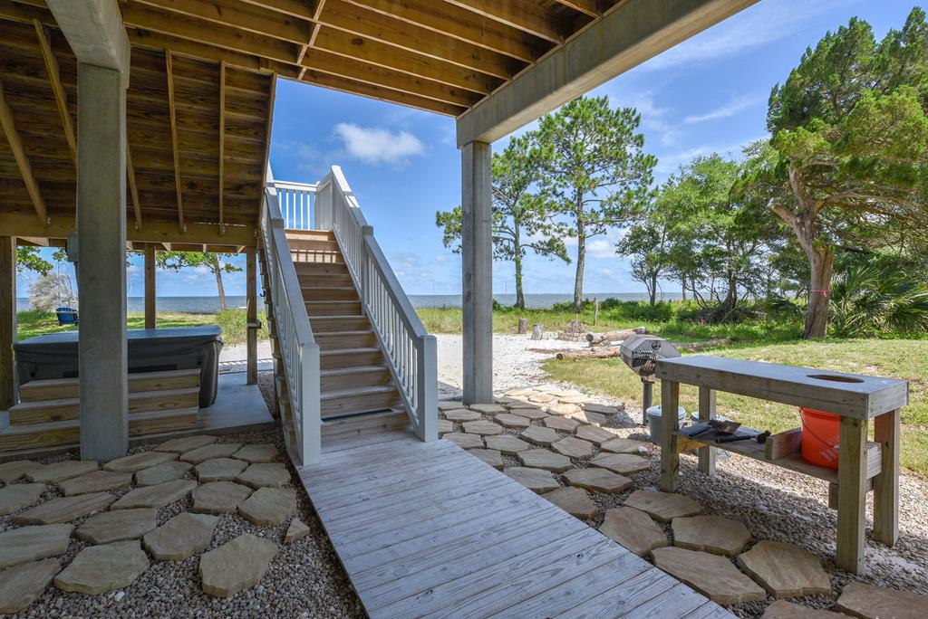 Eastpoint, Florida, 32328, United States, 4 Bedrooms Bedrooms, ,3 BathroomsBathrooms,Residential,Active,2013135