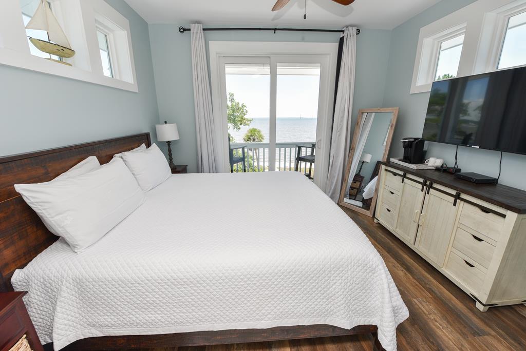 Eastpoint, Florida, 32328, United States, 4 Bedrooms Bedrooms, ,3 BathroomsBathrooms,Residential,Active,2013135