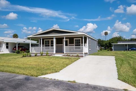 Photo of 136 Meadow Ln, Wewahitchka, FL 32465 (MLS # 324395)