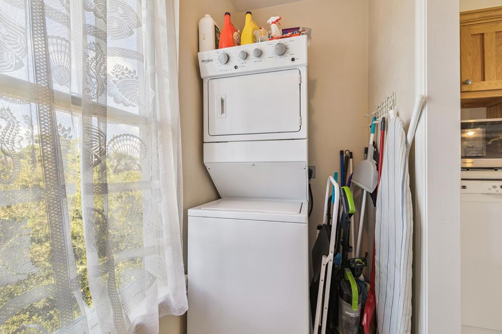 St. George Island, Florida 32328, United States, 4 Bedrooms Bedrooms, ,4 BathroomsBathrooms,Residential,Active,215881