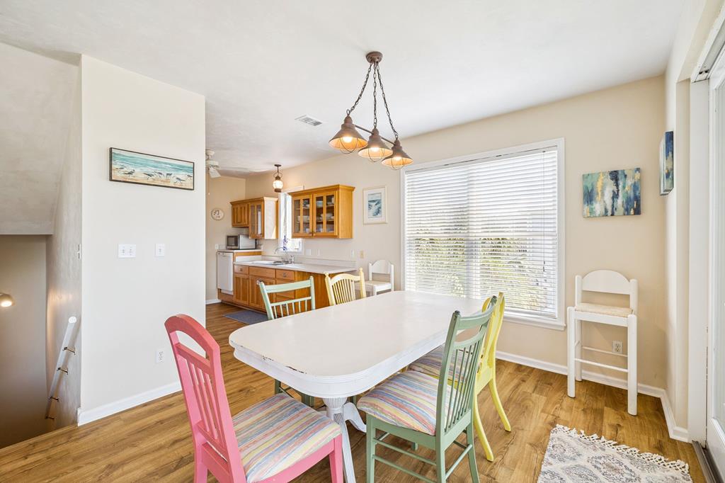 St. George Island, Florida 32328, United States, 4 Bedrooms Bedrooms, ,4 BathroomsBathrooms,Residential,Active,215881