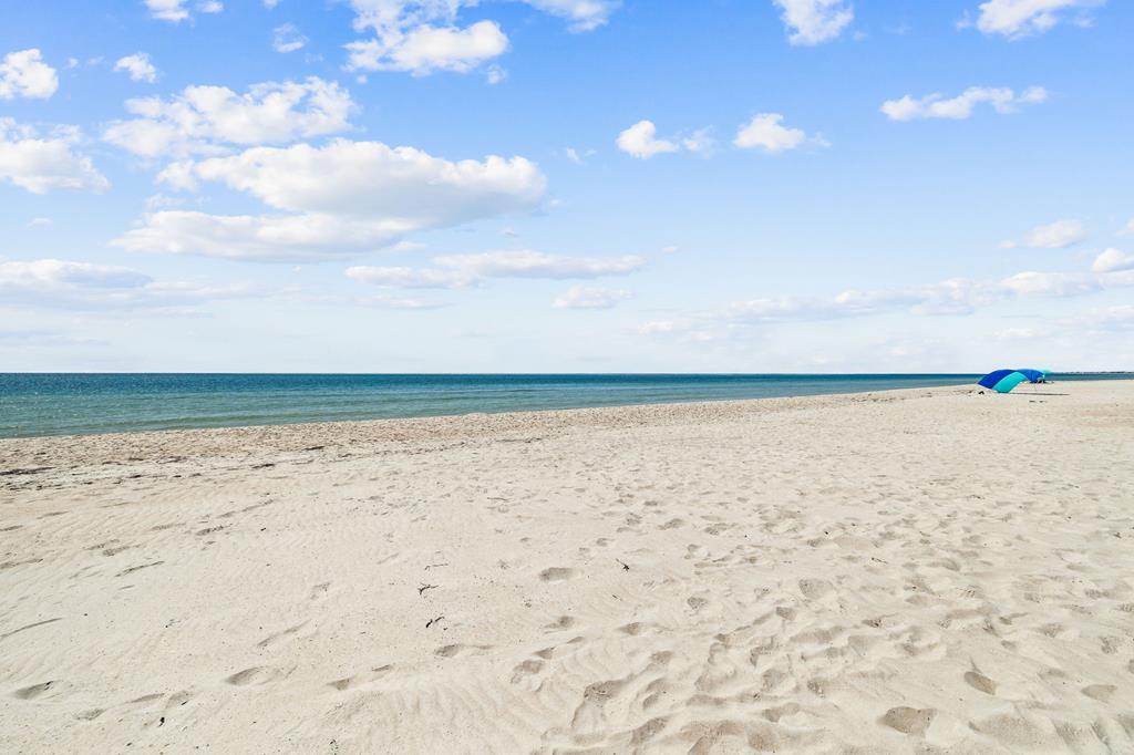 St. George Island, Florida 32328, United States, 4 Bedrooms Bedrooms, ,4 BathroomsBathrooms,Residential,Active,215881