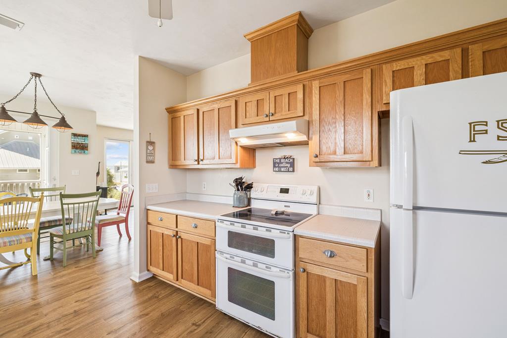 St. George Island, Florida 32328, United States, 4 Bedrooms Bedrooms, ,4 BathroomsBathrooms,Residential,Active,215881